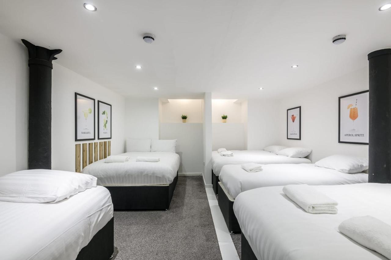 Host & - Fleet Nightlife Apartment *